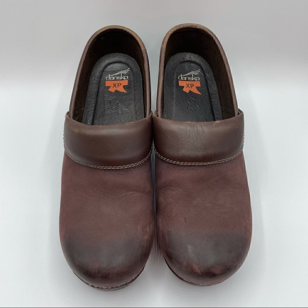 Dansko XP Professional Brown Leather Clogs Size 10.5